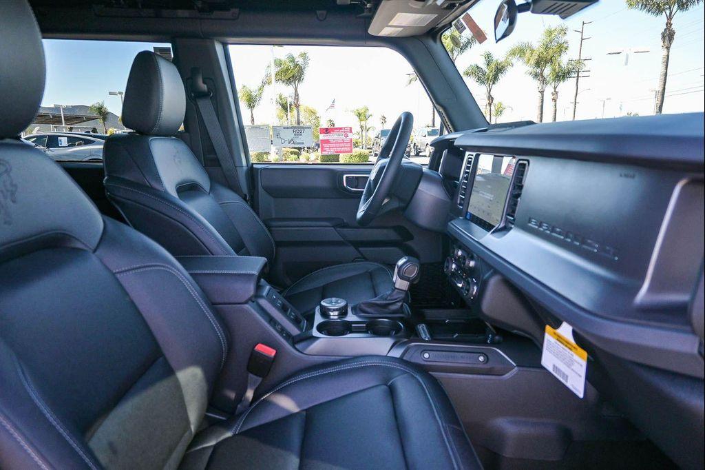 new 2025 Ford Bronco car, priced at $47,760