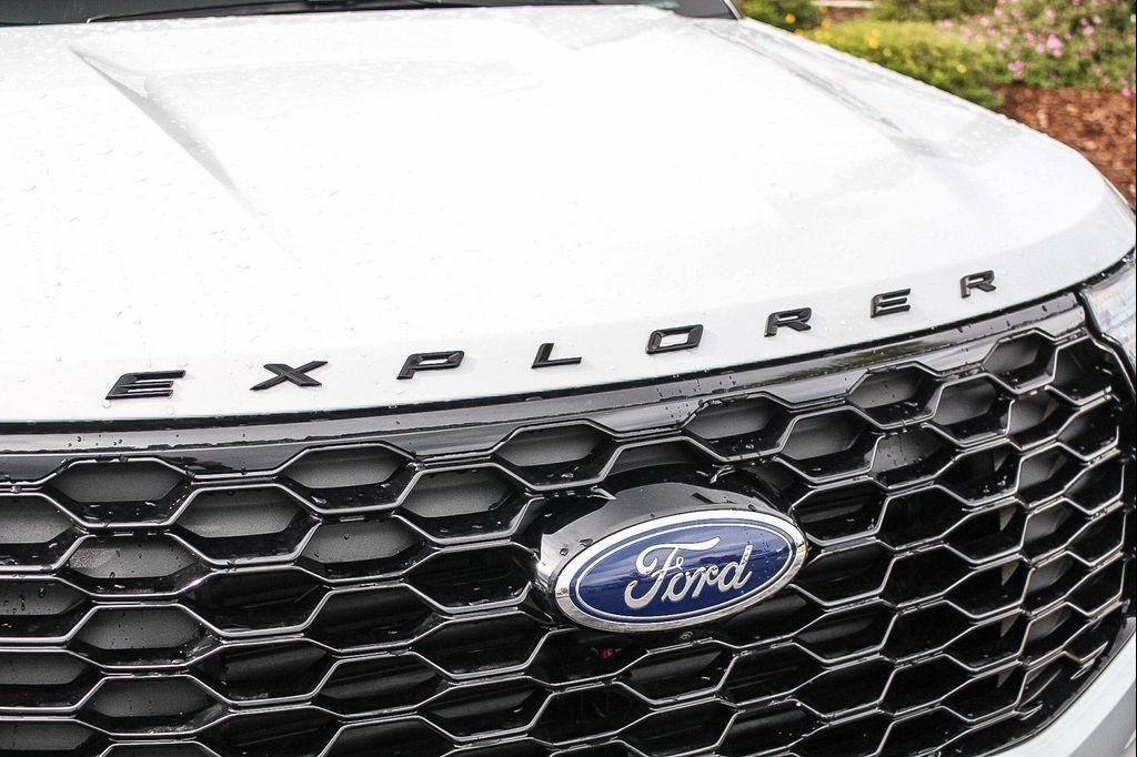 new 2026 Ford Explorer car, priced at $50,555