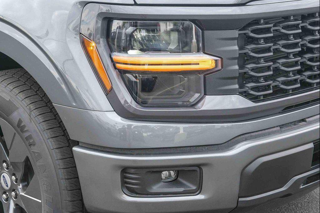 new 2025 Ford F-150 car, priced at $47,455
