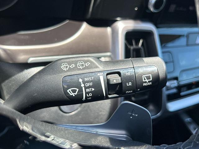 used 2021 Kia Sorento Hybrid car, priced at $26,144