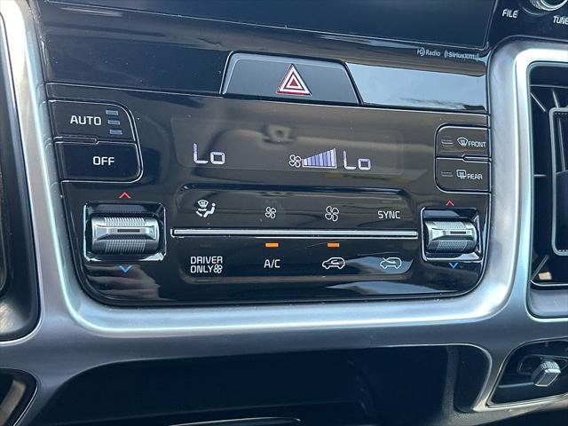 used 2021 Kia Sorento Hybrid car, priced at $26,144