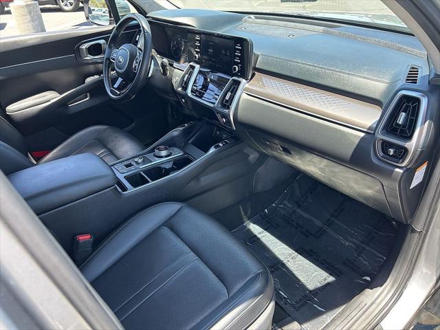 used 2021 Kia Sorento Hybrid car, priced at $26,144