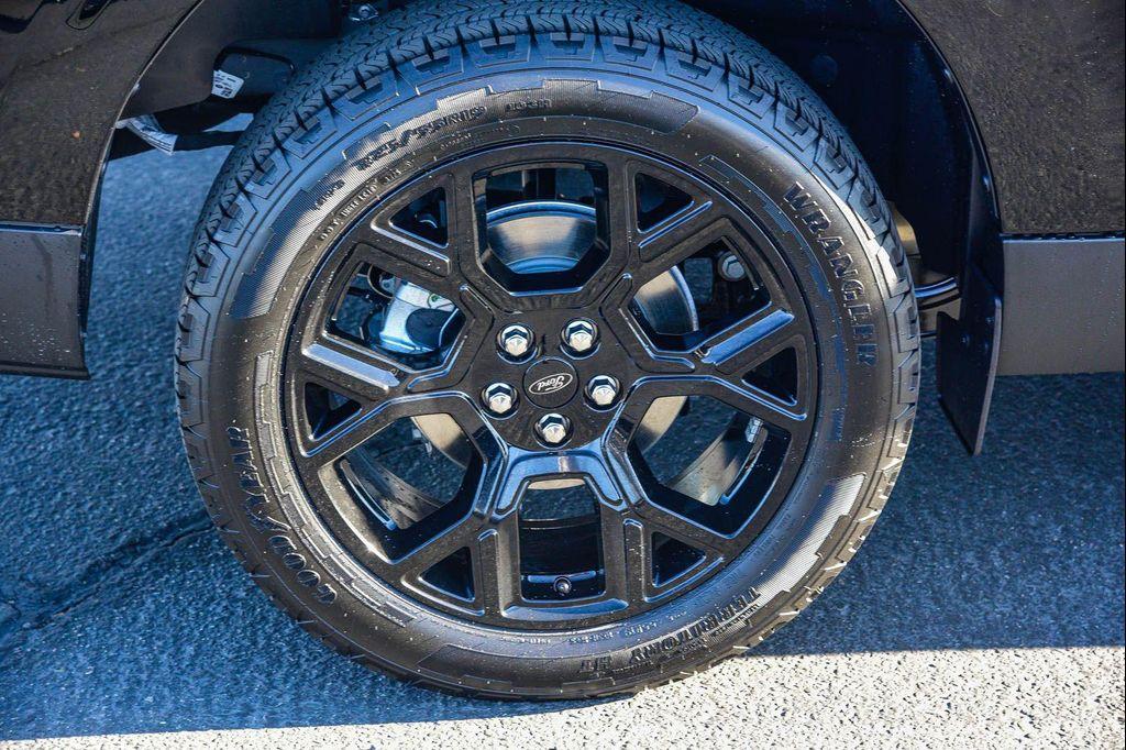 new 2025 Ford Maverick car, priced at $43,655