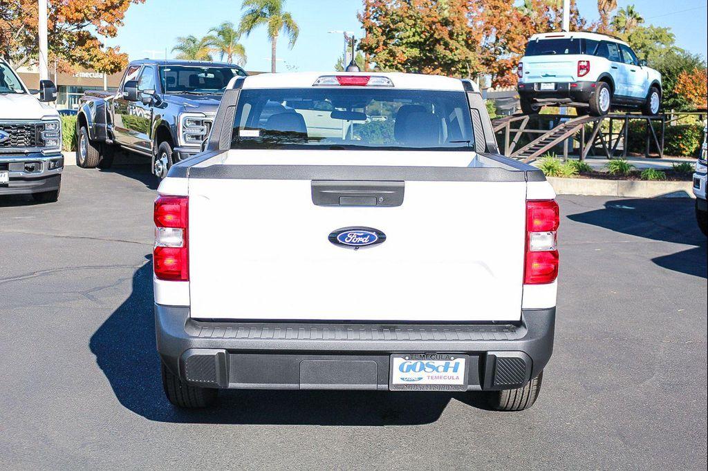 new 2025 Ford Maverick car, priced at $32,060