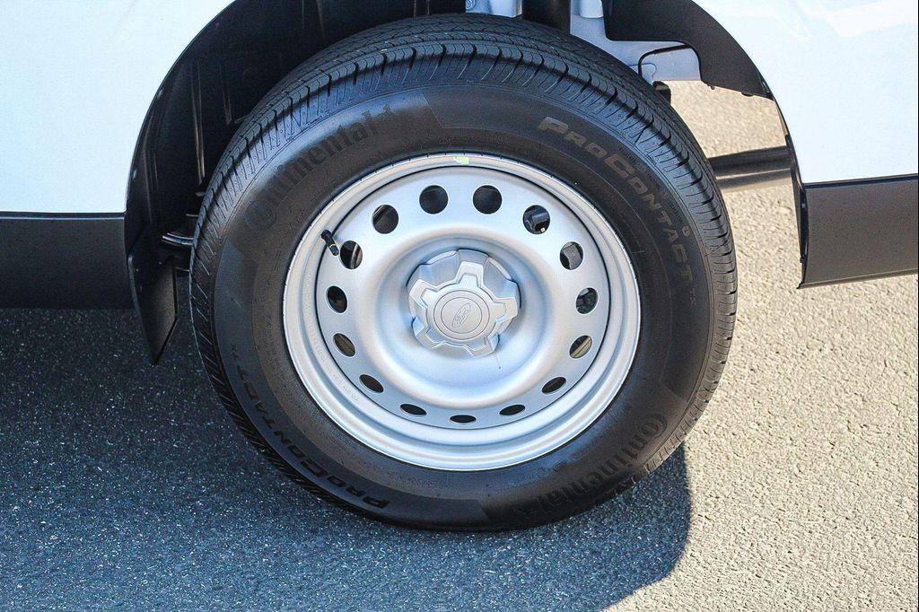 new 2025 Ford Maverick car, priced at $32,060