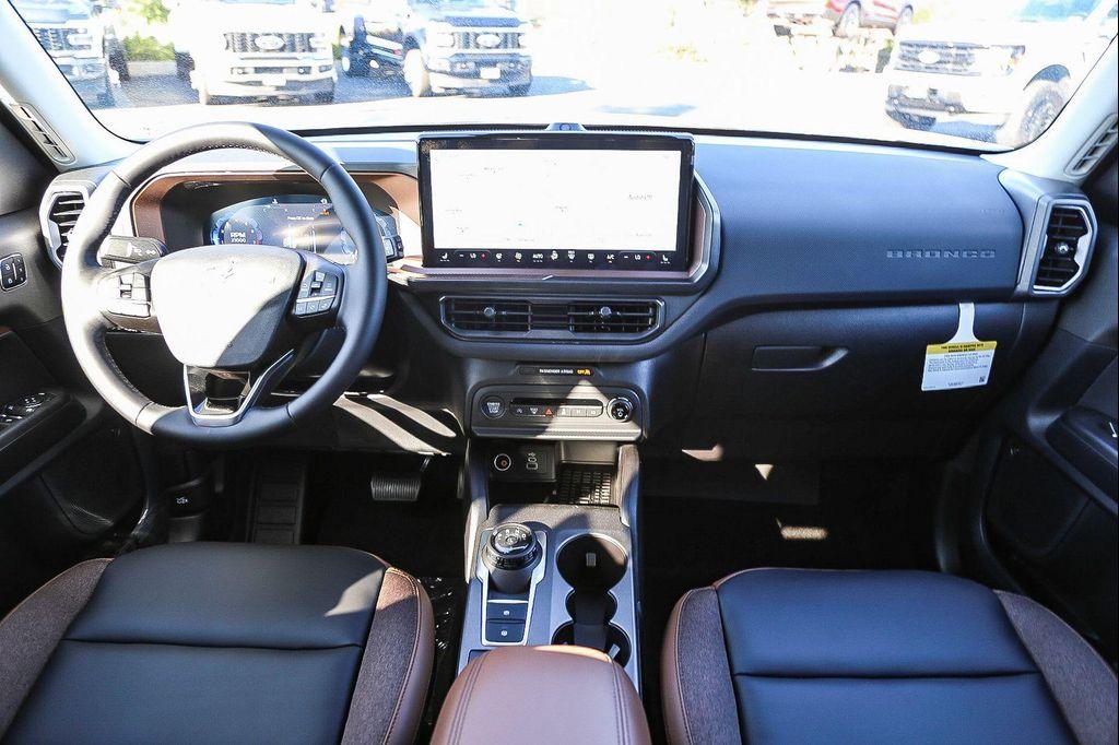 new 2025 Ford Bronco Sport car, priced at $39,985