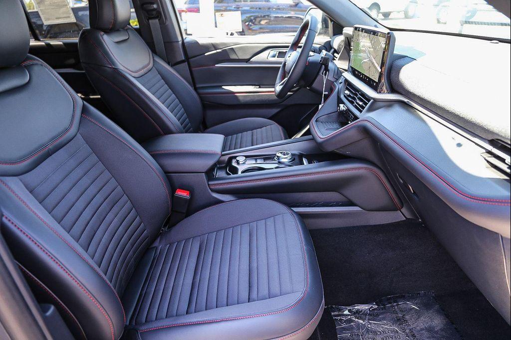 new 2025 Ford Explorer car, priced at $46,450
