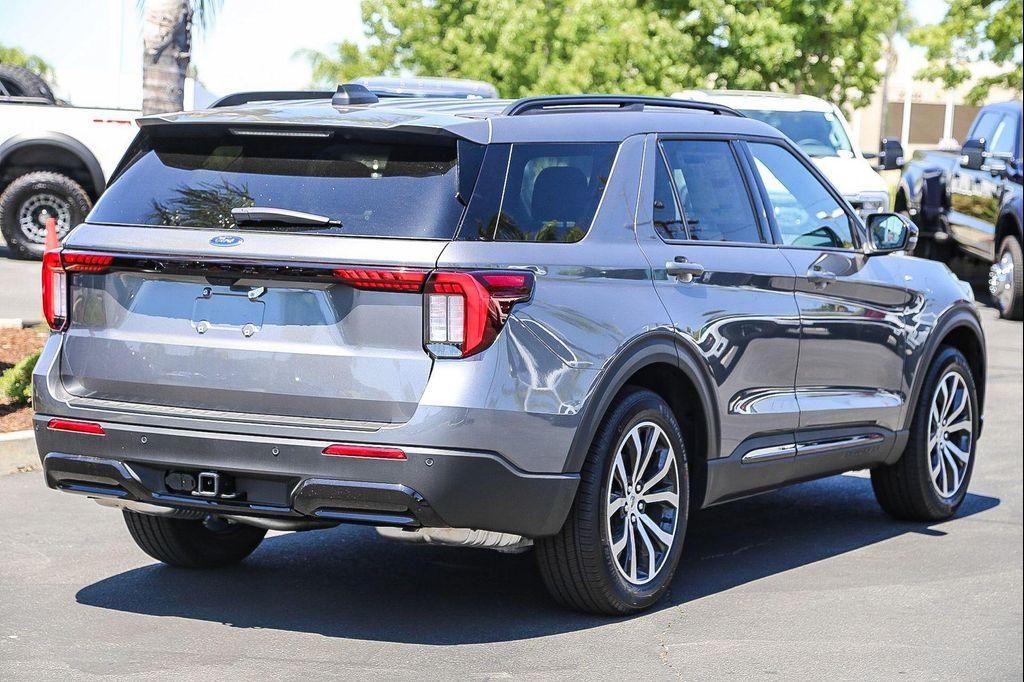 new 2025 Ford Explorer car, priced at $46,450