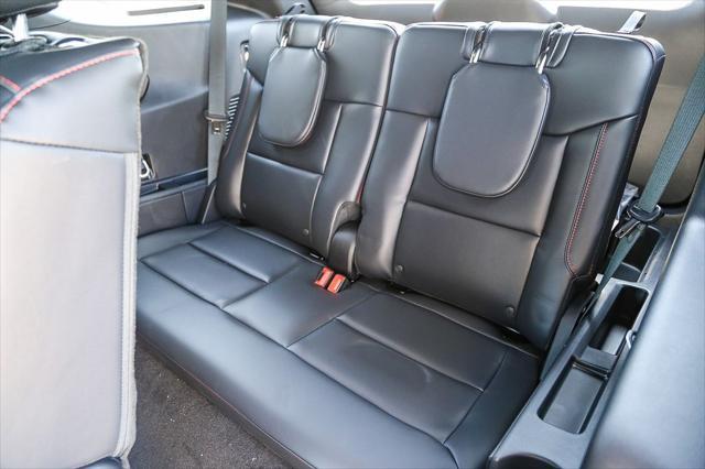 new 2025 Ford Explorer car, priced at $47,950