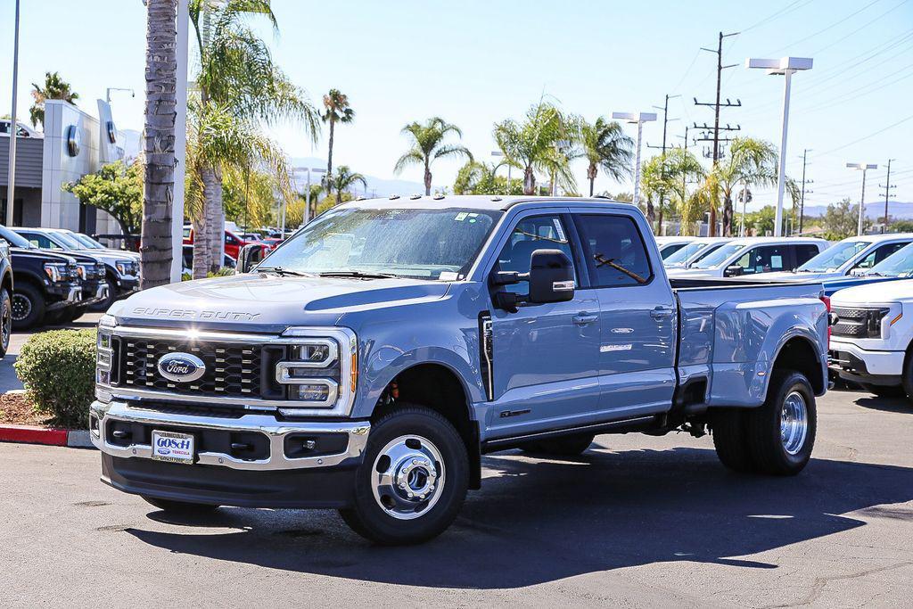 new 2025 Ford F-350 car, priced at $91,765
