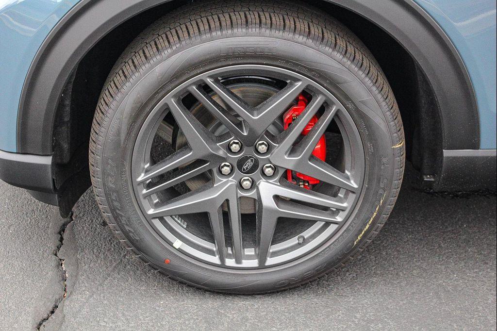 new 2026 Ford Explorer car, priced at $50,555