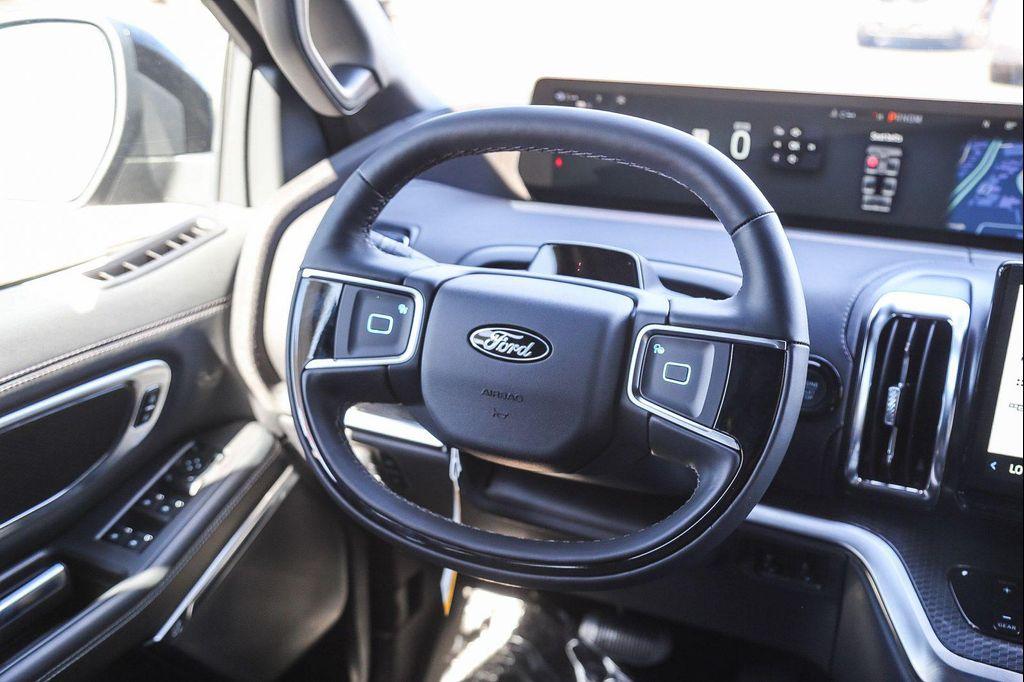 new 2025 Ford Expedition Max car, priced at $86,990