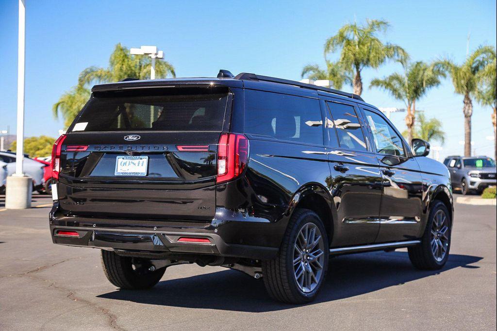 new 2025 Ford Expedition Max car, priced at $86,990