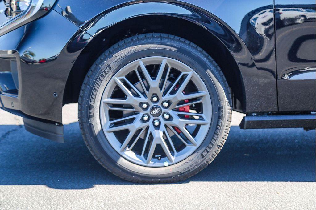 new 2025 Ford Expedition Max car, priced at $86,990