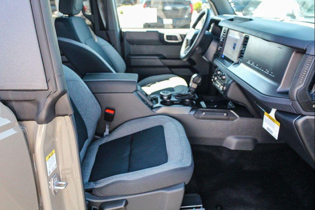 new 2025 Ford Bronco car, priced at $46,690