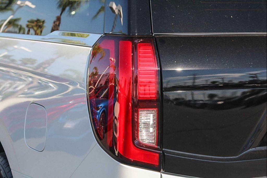 new 2025 Ford Expedition Max car, priced at $72,325