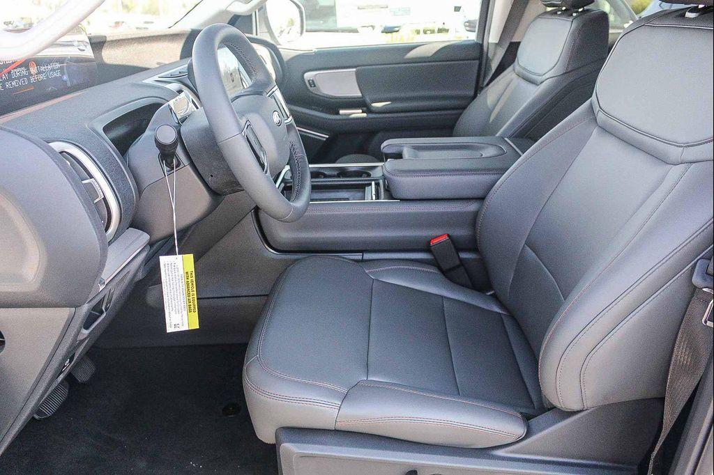 new 2025 Ford Expedition Max car, priced at $72,325