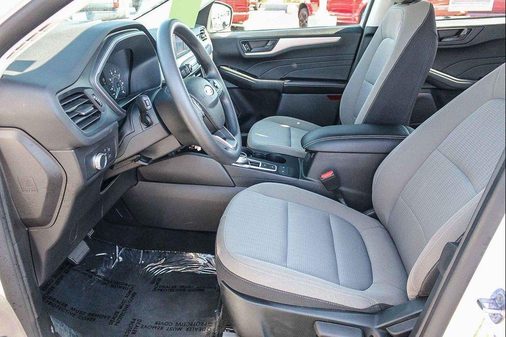 used 2022 Ford Escape car, priced at $19,999