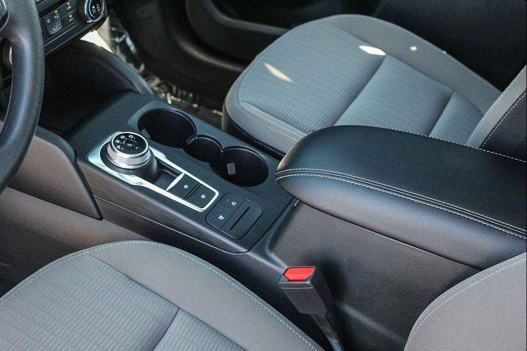 used 2022 Ford Escape car, priced at $19,999