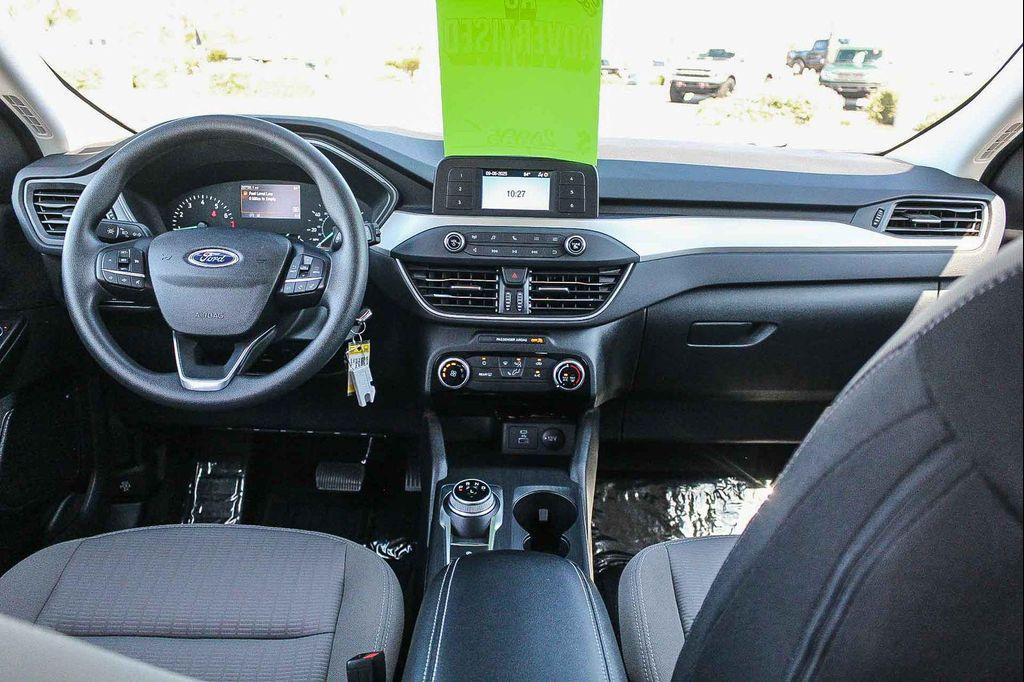 used 2022 Ford Escape car, priced at $19,999