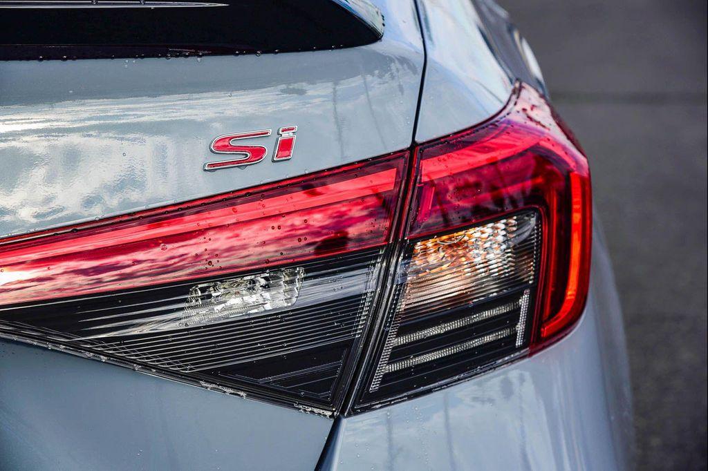 used 2024 Honda Civic Si car, priced at $28,995