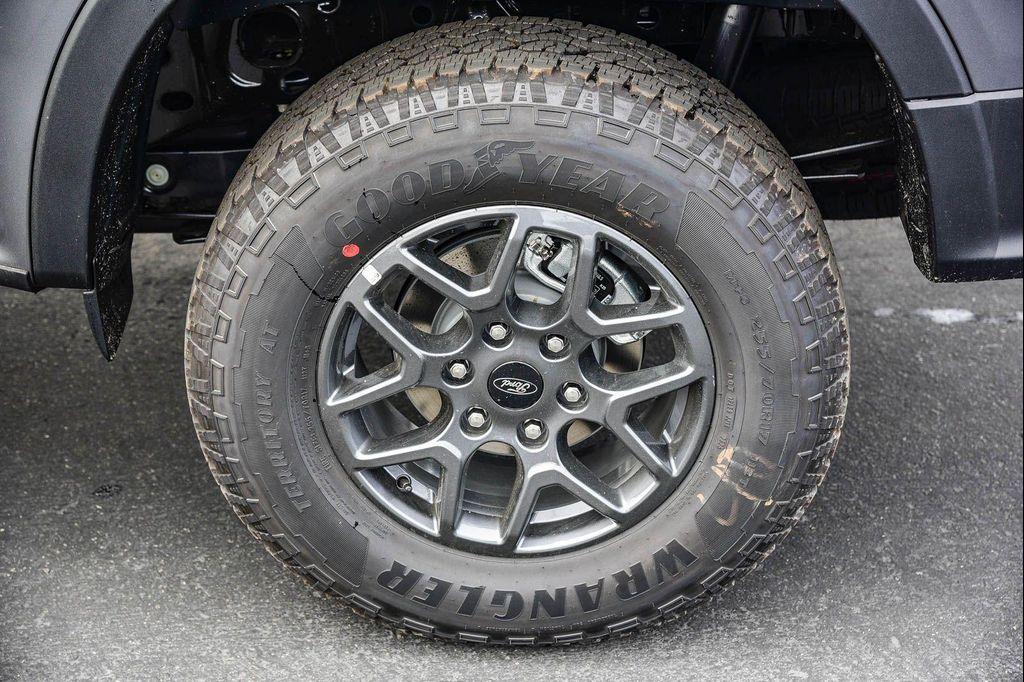 new 2025 Ford Ranger car, priced at $40,450
