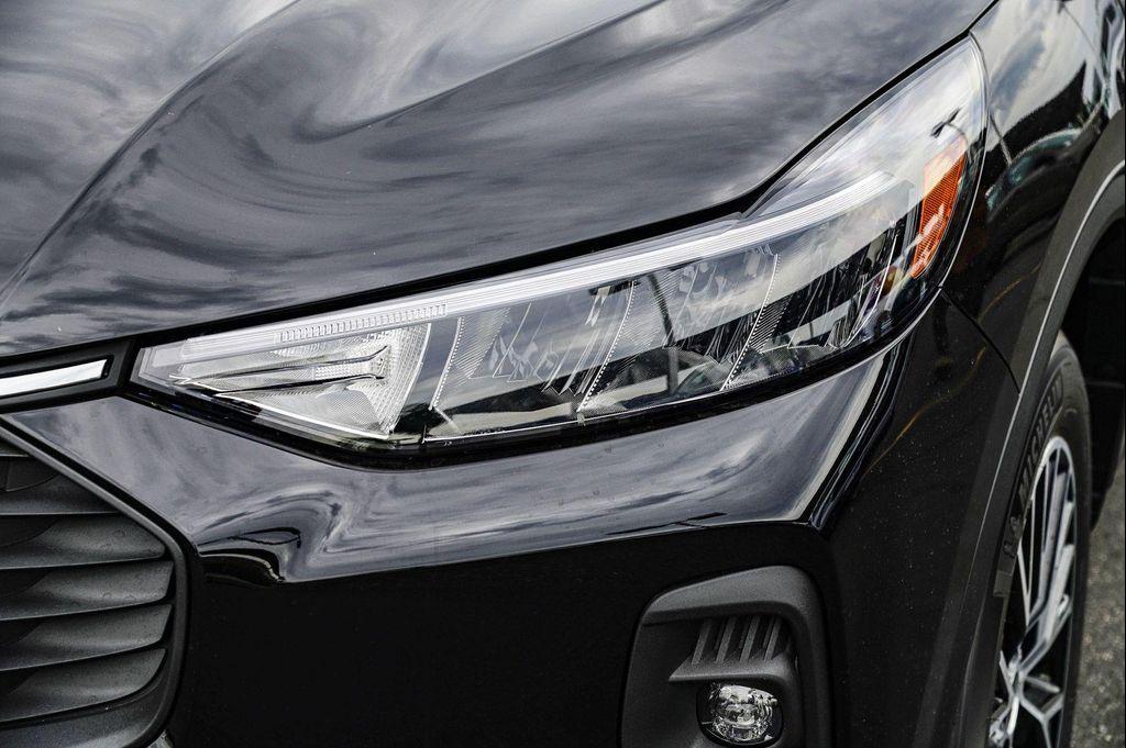 new 2025 Ford Escape PHEV car, priced at $34,990
