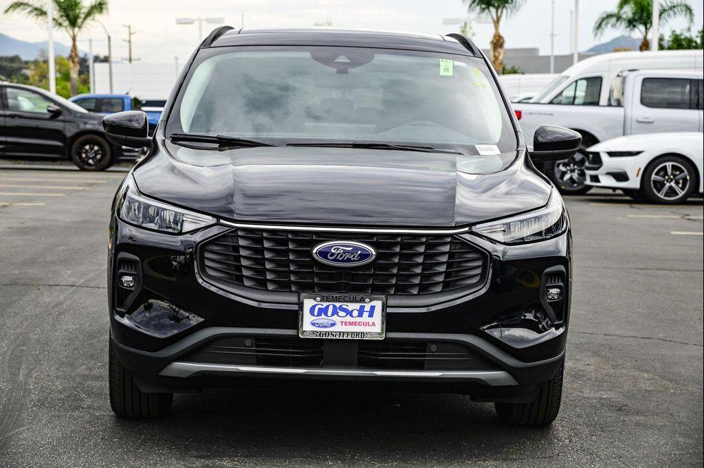 new 2025 Ford Escape PHEV car, priced at $34,990