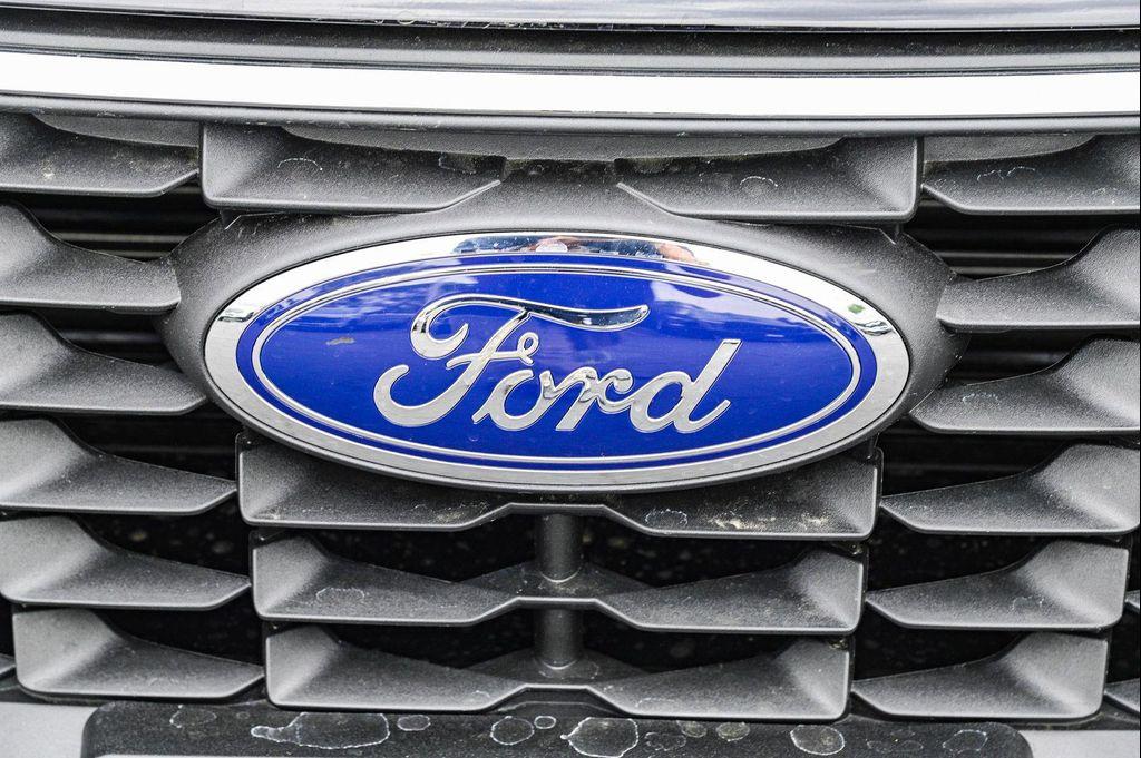 new 2025 Ford Escape PHEV car, priced at $34,990