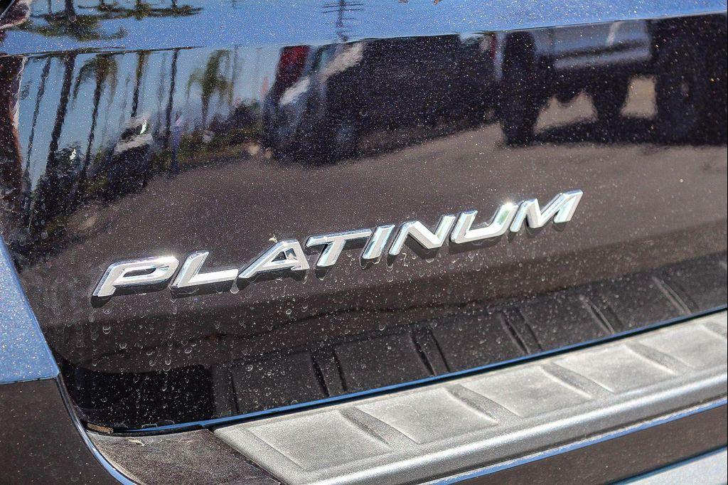 new 2025 Ford Explorer car, priced at $57,405