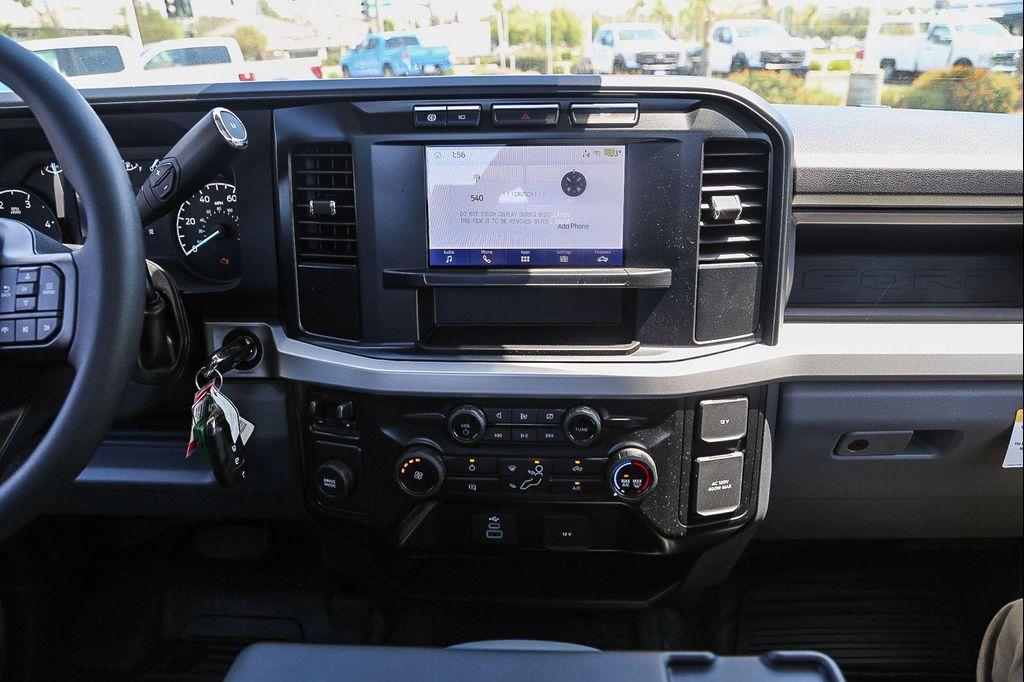 new 2024 Ford F-350 car, priced at $59,190