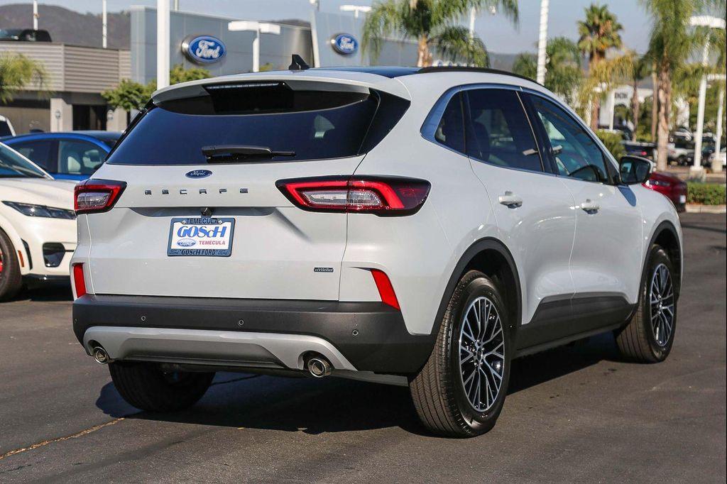 new 2025 Ford Escape PHEV car, priced at $39,520