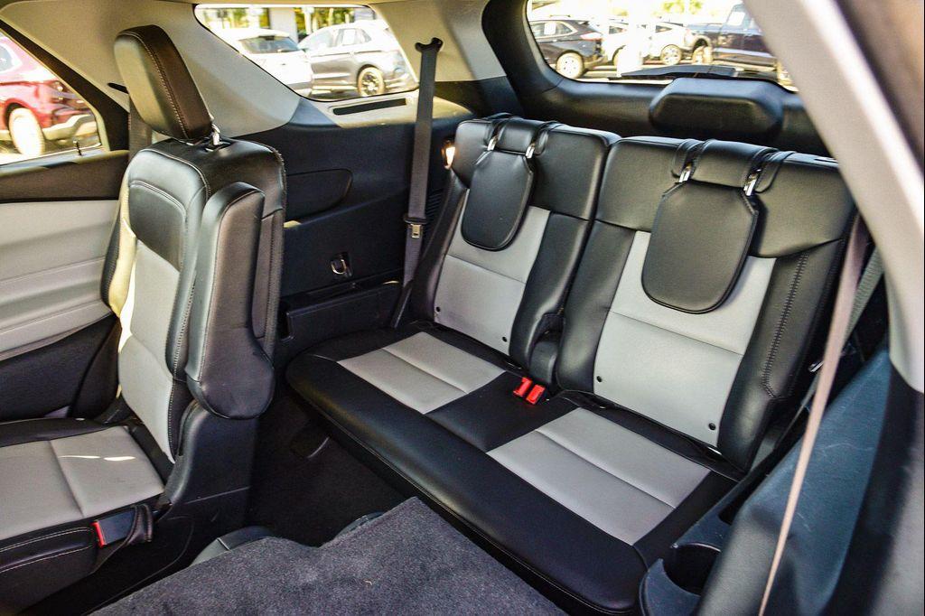 used 2022 Ford Explorer car, priced at $27,229