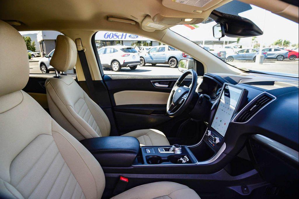 used 2024 Ford Edge car, priced at $26,990