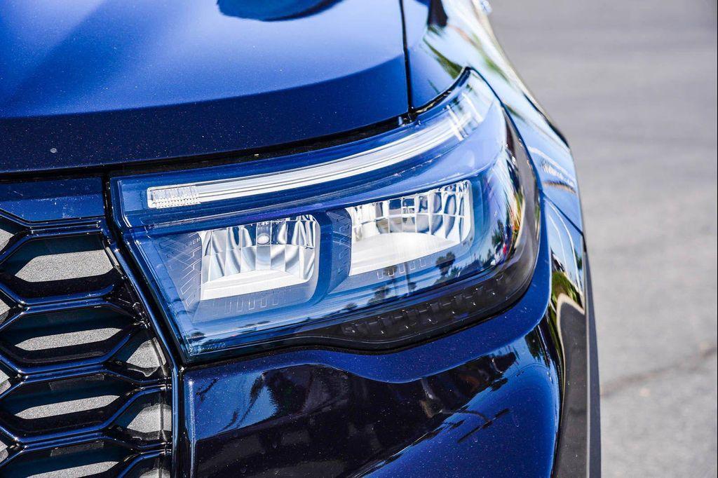 new 2025 Ford Explorer car, priced at $47,680