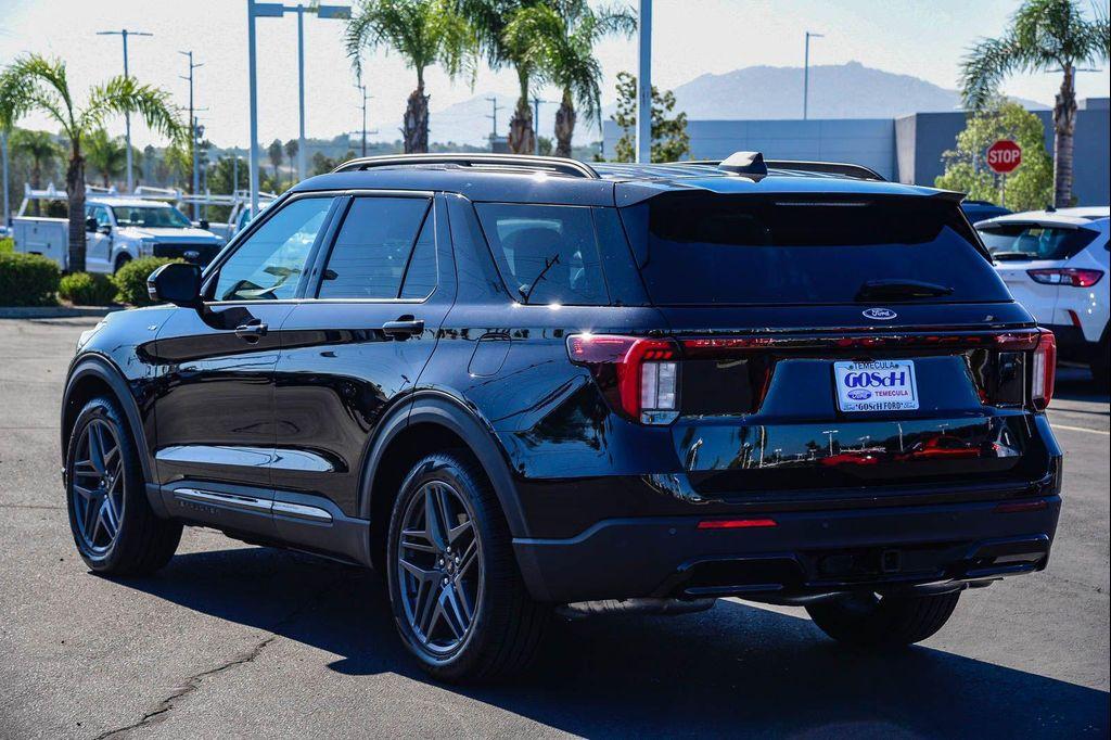 new 2025 Ford Explorer car, priced at $47,680