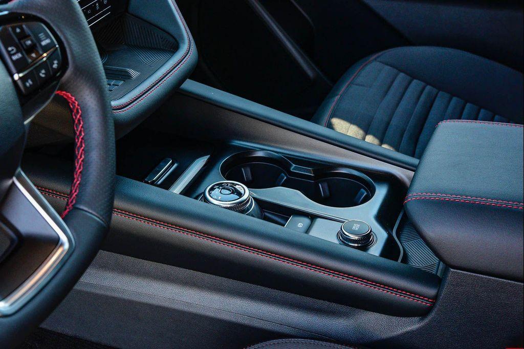 new 2025 Ford Explorer car, priced at $47,680