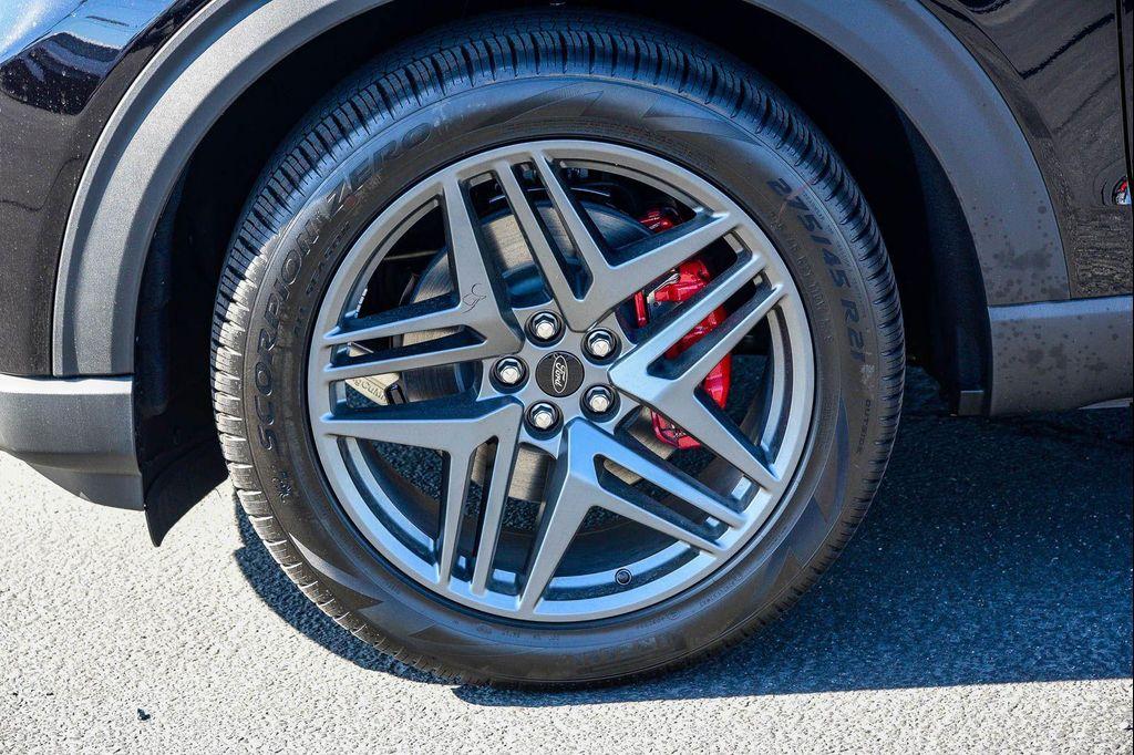 new 2025 Ford Explorer car, priced at $47,680