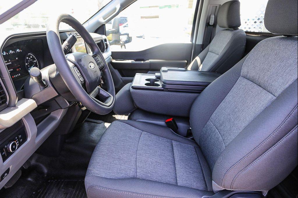 new 2024 Ford F-350 car, priced at $61,245