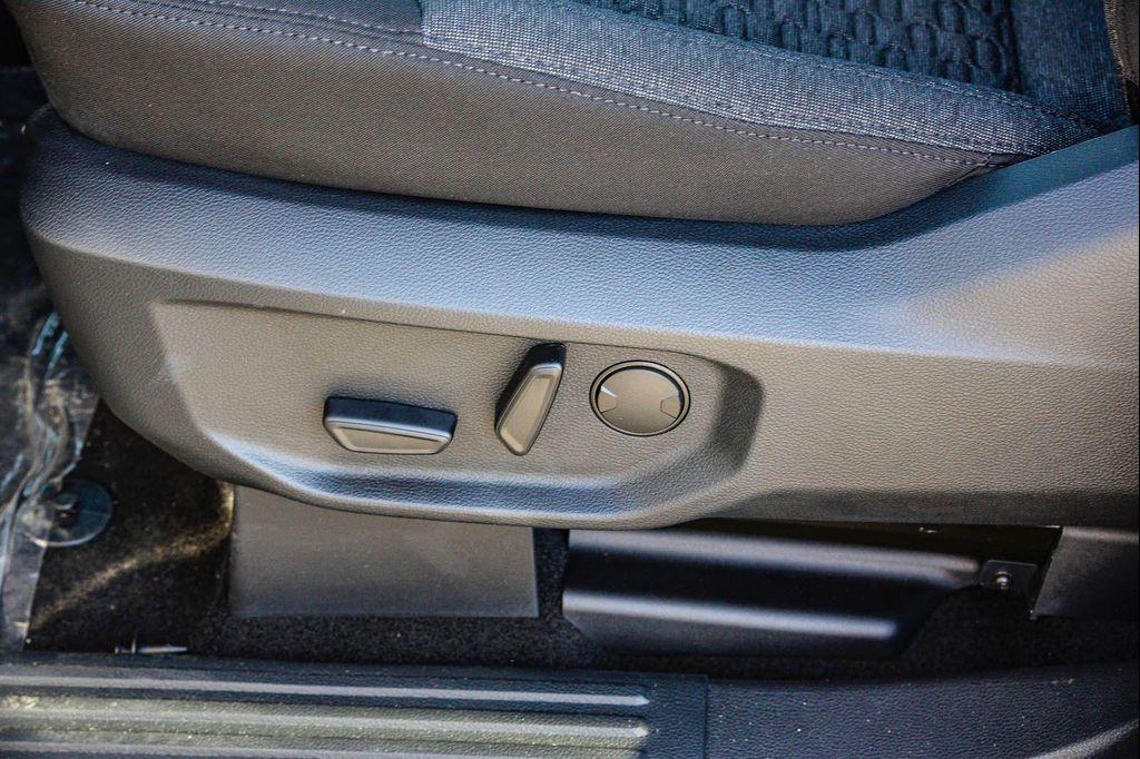 new 2025 Ford Ranger car, priced at $43,860