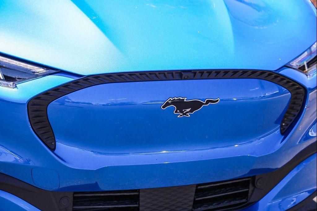 new 2025 Ford Mustang Mach-E car, priced at $39,335