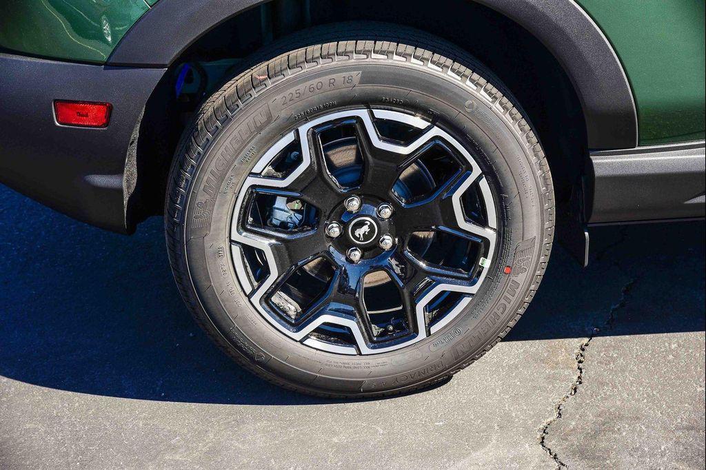 new 2025 Ford Bronco Sport car, priced at $37,685