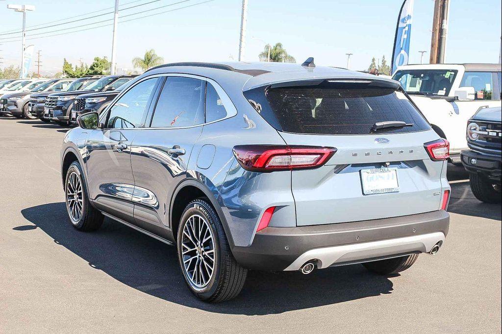 new 2025 Ford Escape PHEV car, priced at $33,395