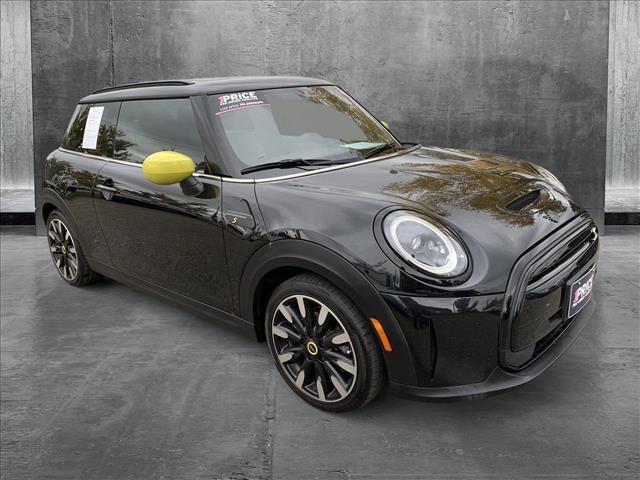 used 2024 MINI Hardtop car, priced at $24,599