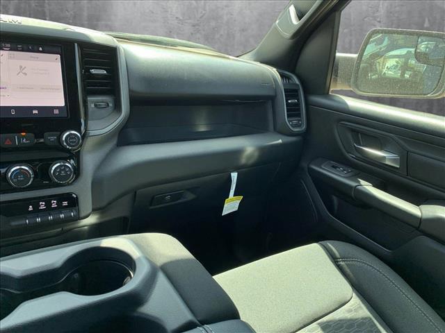 new 2025 Ram 1500 car, priced at $48,613