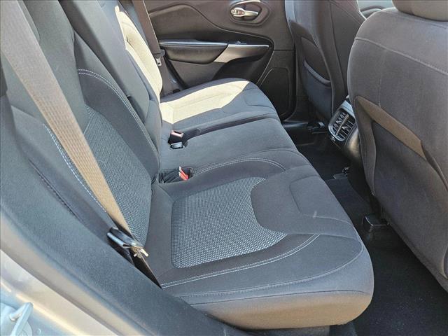 used 2019 Jeep Cherokee car, priced at $13,999