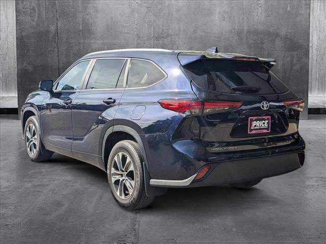 used 2023 Toyota Highlander car, priced at $39,780
