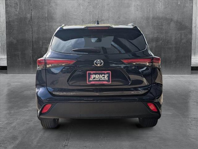 used 2023 Toyota Highlander car, priced at $39,780