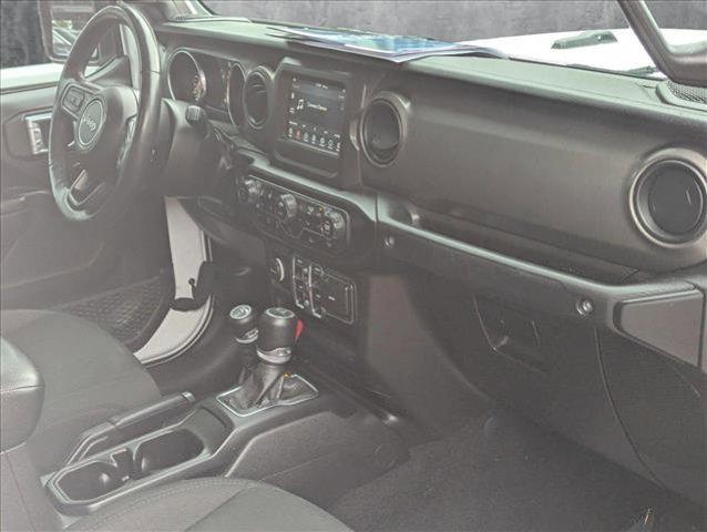 used 2022 Jeep Gladiator car, priced at $31,660