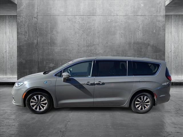 used 2022 Chrysler Pacifica Hybrid car, priced at $23,976